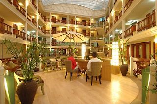 Sea Pearl Beach & Spa Patong Екстер'єр фото